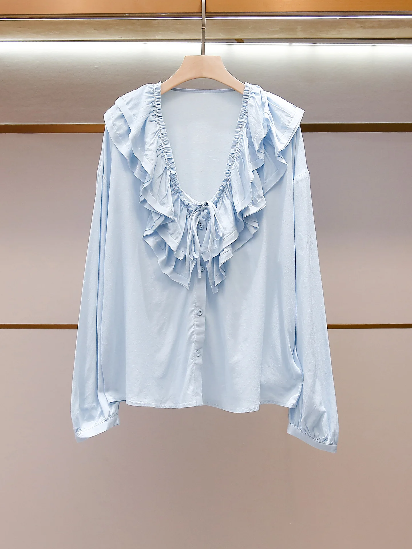 

Withered Women's Spring And Summer New Style French Light Cooked Wood Ear V-neck Loose Long Sleeved Chiffon Shirt