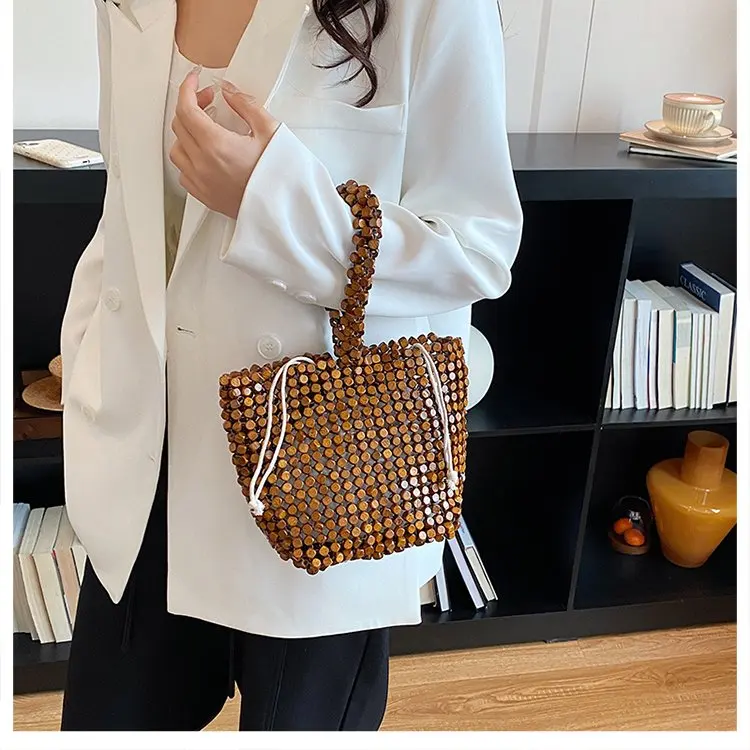 

Comfort Carry Diaper Bag with Padded Back Design Reduces Pressure on Body During Long Time Wearing