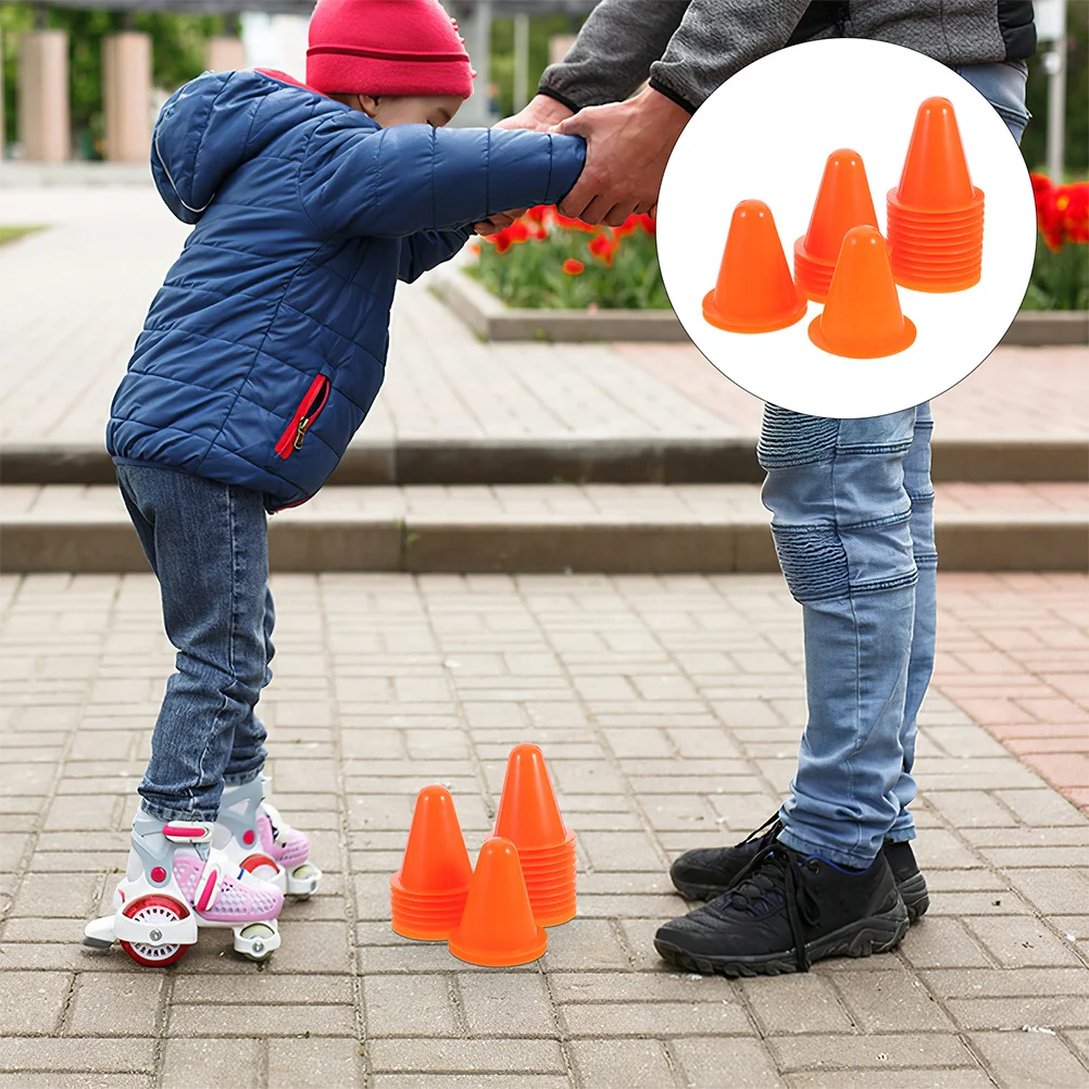 

25Pcs Skating Marker Cones Wide Base Durable Plastic Training Agility Cones for Roller Skating Obstacle Course