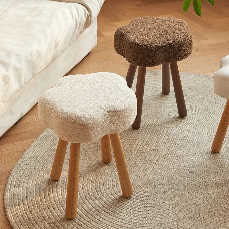 Cartoon Cute Cloud Makeup Stool Creative Lamb Wool Toilet Stool Makeup Chair Home Lovely Nail Stool Dressing Chair Light Luxury