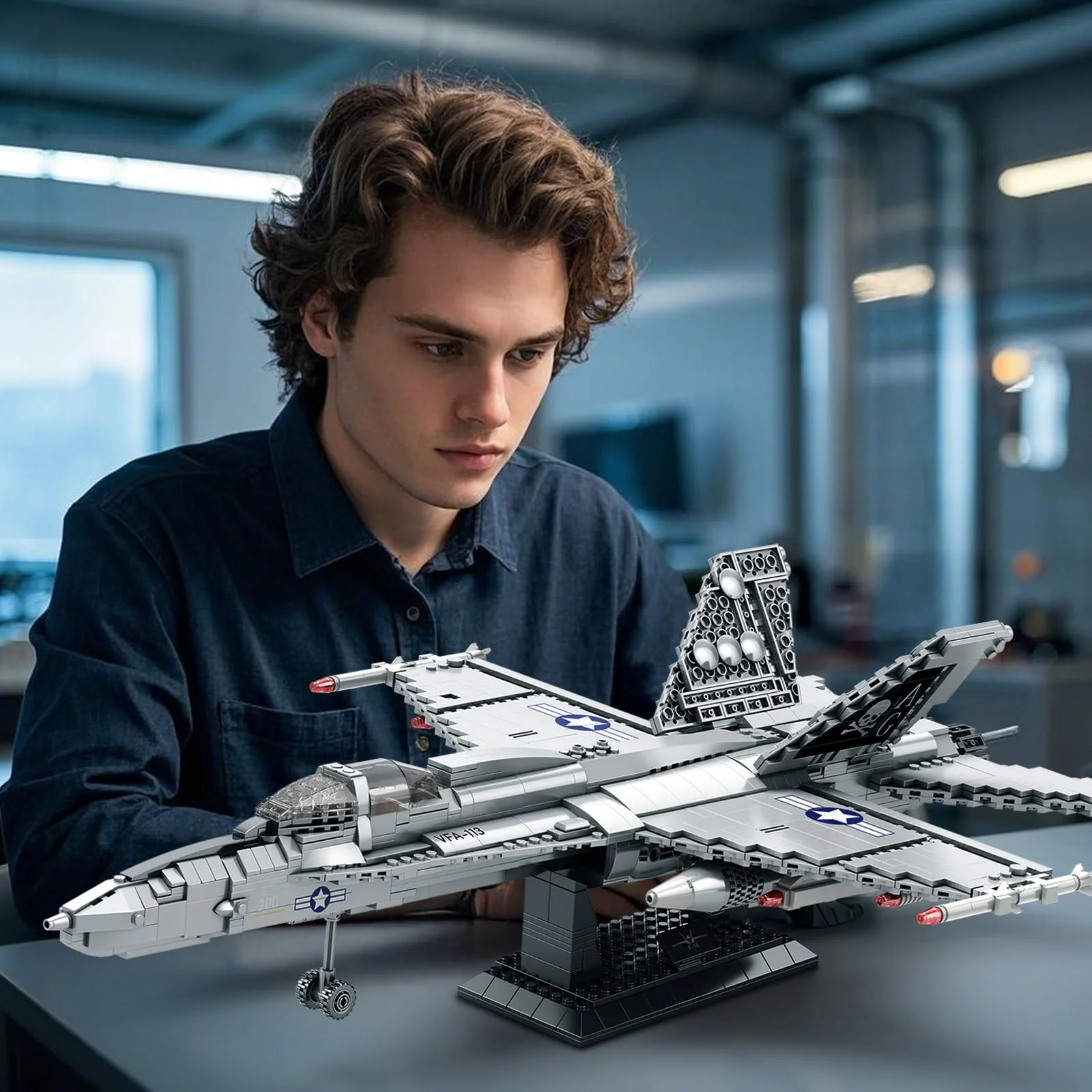 Set di blocchi da costruzione F-18 Strike Hornet Fighter, kit di costruzione Jet Fighter, regalo giocattolo militare per adulti, adolescenti 14+, 1387 pezzi