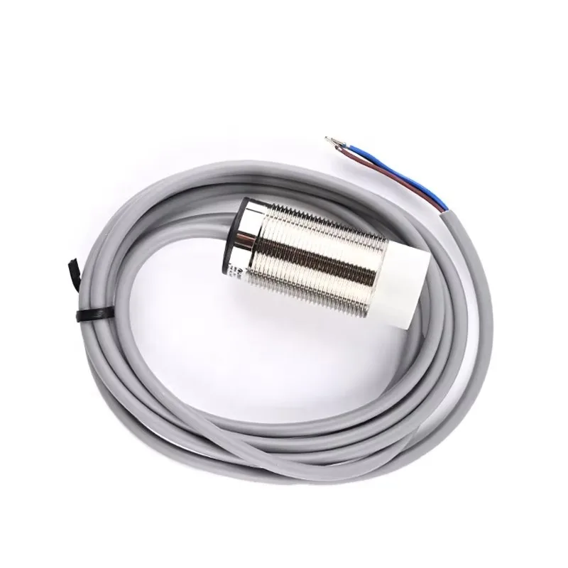 LR30X 24VDC M30 Analog Output Inductive Proximity Sensor with 10mm-15mm Sensing Distance for PVC Cable