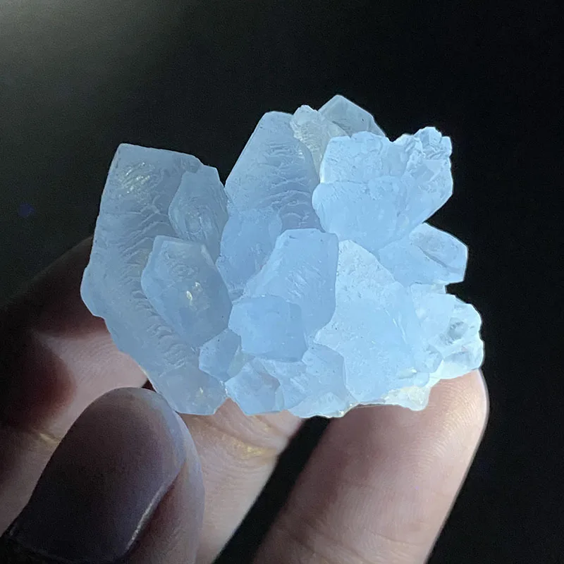 

Best！100% natural Vietnam Stone needle （Fluorescence effect light blue） mineral specimen healing crystal gem Home decorations
