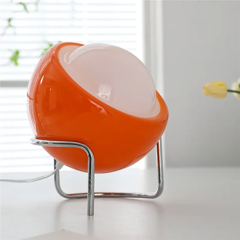 Lámpara de mesa LED nórdica para interiores, estilo Medieval, sala de estar, dormitorio, mesita de noche, decoración de cristal, lámpara de escritorio, luz nocturna Retro