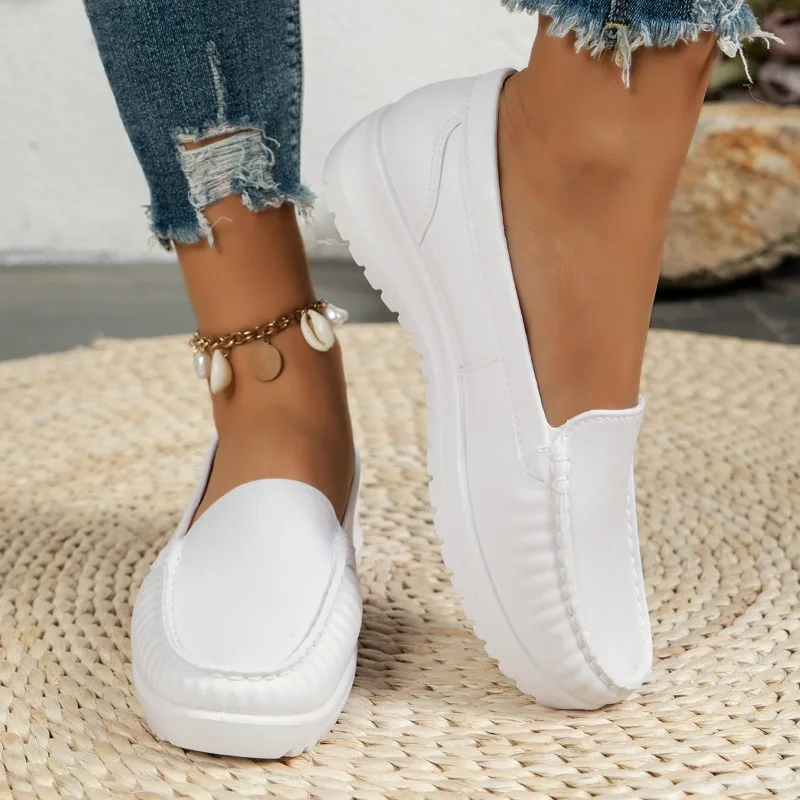 Shoes Woman 2024 Trend  Comfortable Womes Shoes Flats Wear-resistant  Sole Slip-on Women's Shoe  Enlarged Leather Shoes's