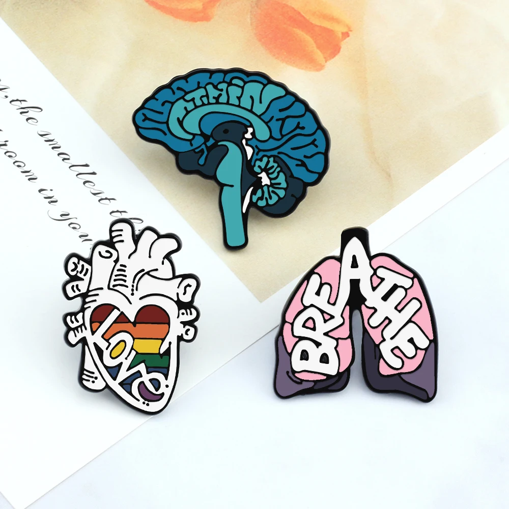Human Organs Brooches Doctor Nurse Cartoon Brain Rainbow Heart Lung Enamel Pins Viscera Medical Badges Jewelry Gifts for Friends