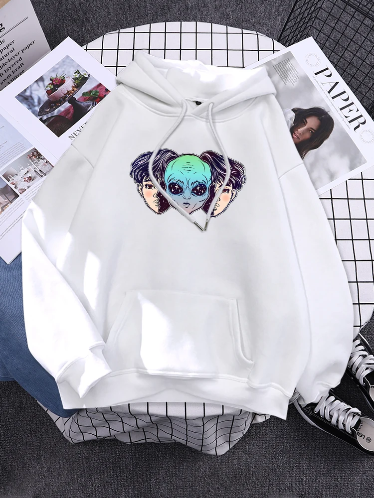 Outer Space Alien Disguised As Human Boy Women Hooded Casual Quality Streetwear Sports Fleece Pullover Street Fahion Sweatshirts