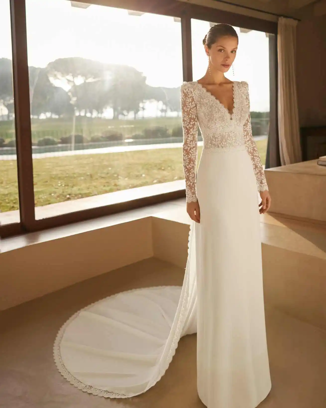 Charming Lace Appliques Sheath Wedding Dress Deep V-Neck Long Sleeve Panel Train Bridal Gown свадебное платье Customized