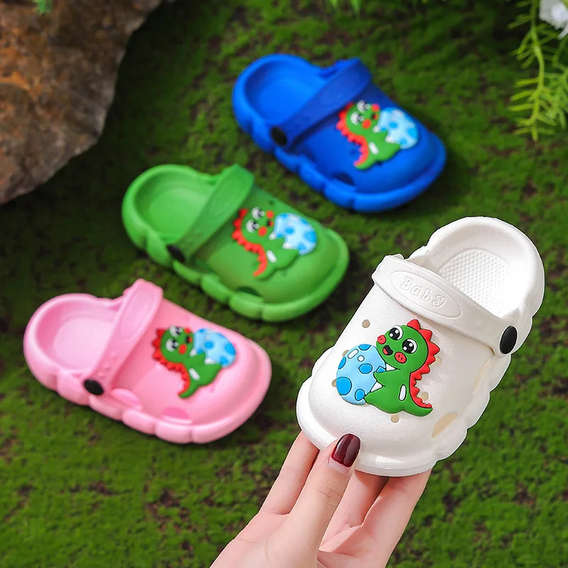 Summer Kids Hole Sandals Soft Sole Anti Slip Children's Slippers Cartoon Breathable Baby Shoes Cute Beach Sandals for Boys Girls