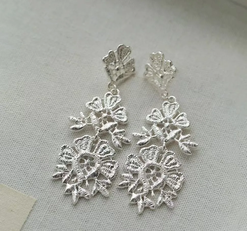 Luxury Hollow Embroidered Flowers Women's Wedding Dress Dinner Earrings Ins Style