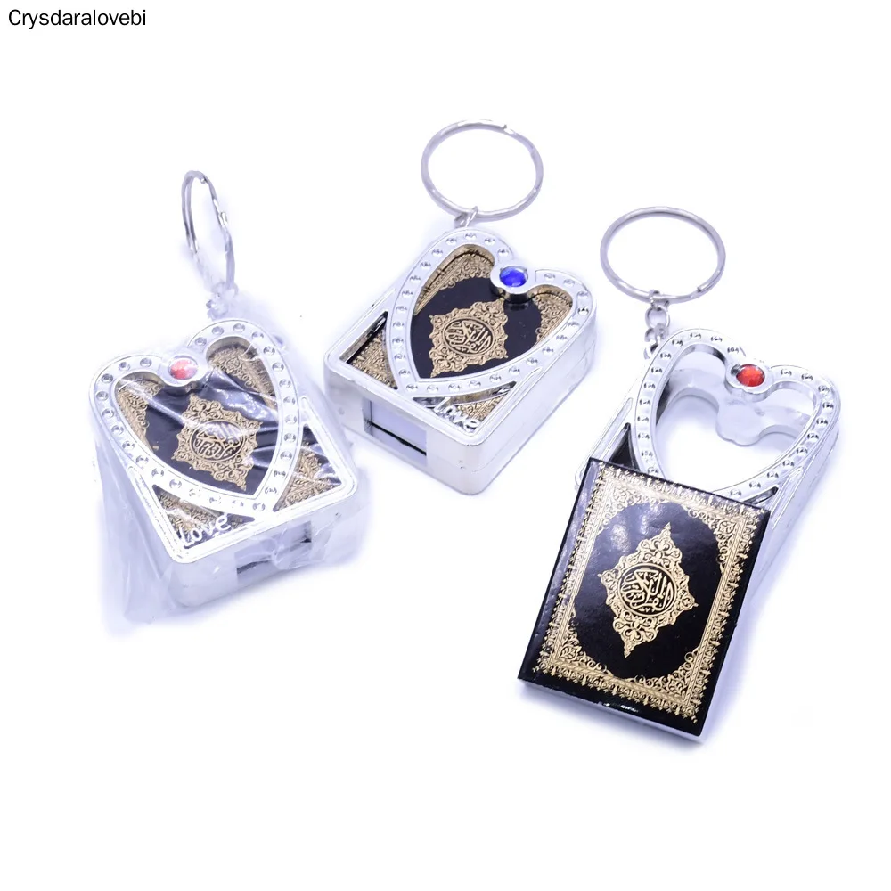 

50pcs Islam religious symbols Mini Quran Keychain Pendant Love shape frame the Koran Scripture keyring Muslim Souvenirs