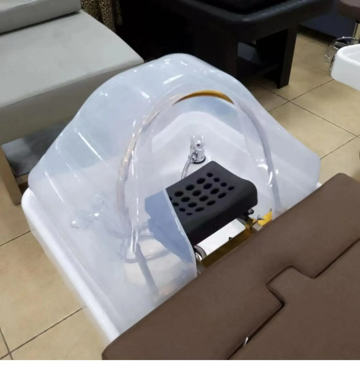 Barber shop washbasin fumigation cover cover