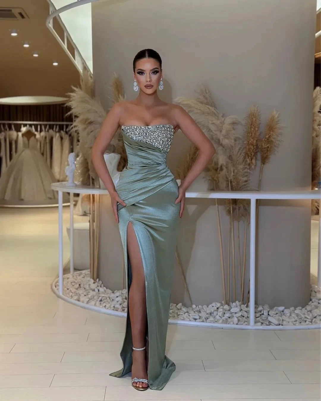 Elegant Light Green Prom Dress Strapless Party Evening Gown Pleated Thigh Slit Formal Long Special Occasion Gown