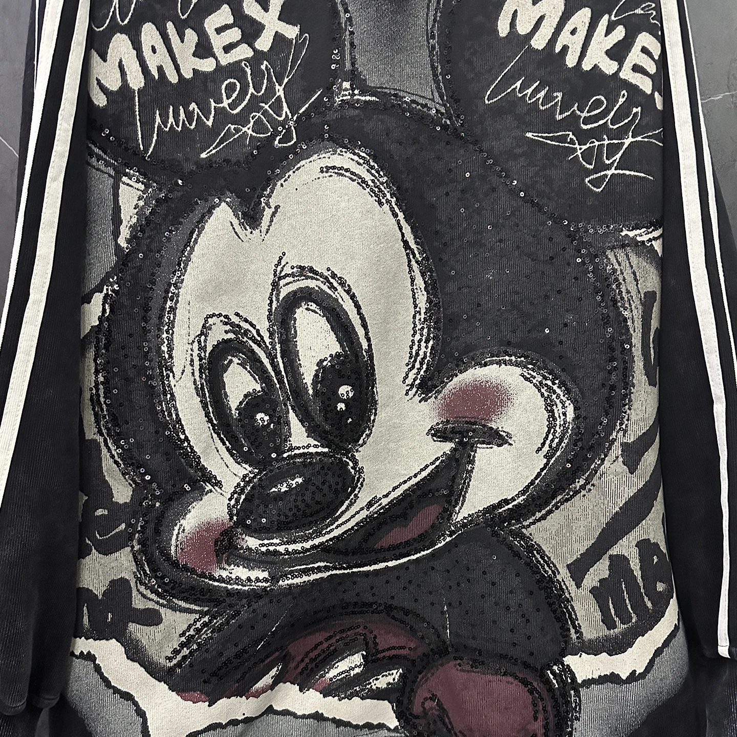 2025 Autumn New Heavy Industry Sequin Print Cartoon Hooded Sweatshirt for Women Loose Casual Fashion Top Oversized Hoodie