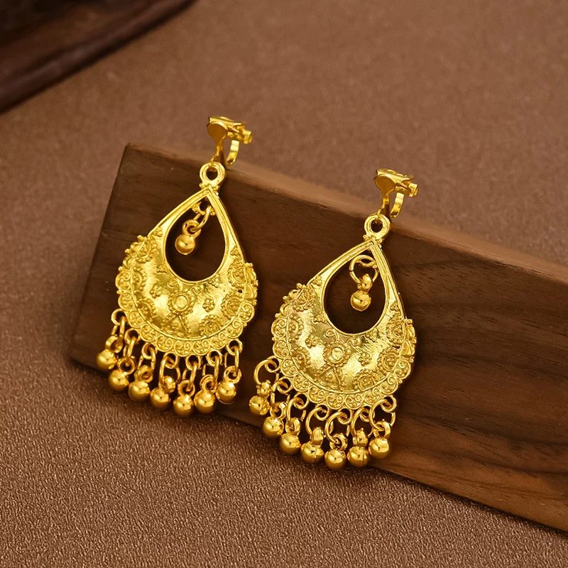 Vintage Palace Colorful Rhinestone Ear Clips for Women Bohemian Tassel Ethnic Dangle Earrings Non Piercing Fashion Party Jewelry