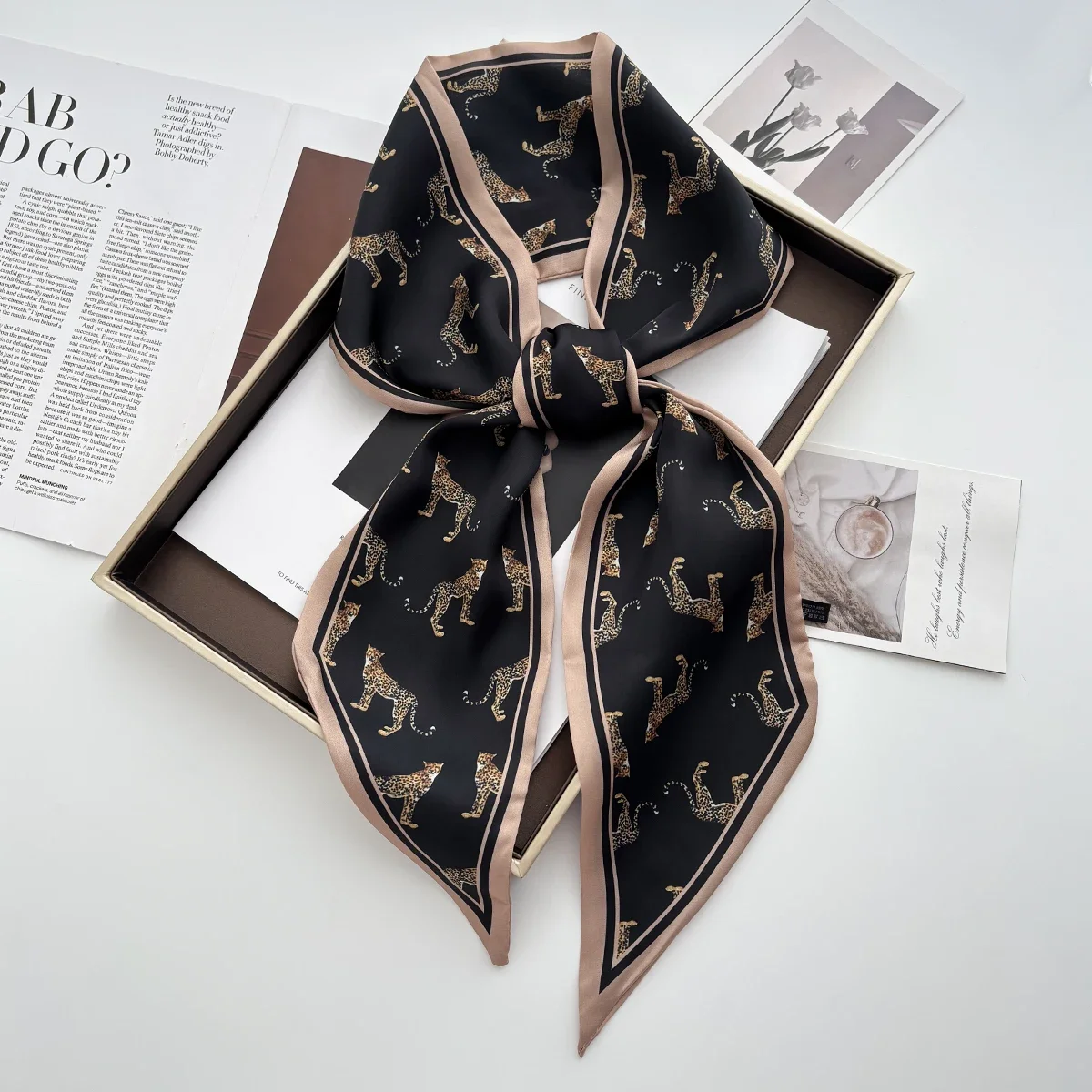 Sciarpa con stampa di lusso Nastro sottile Fasce per capelli Donna Collo Fazzoletto Foulard Fasce per capelli Sciarpe Borsa Maniglia Nastro 145 * 14 CM