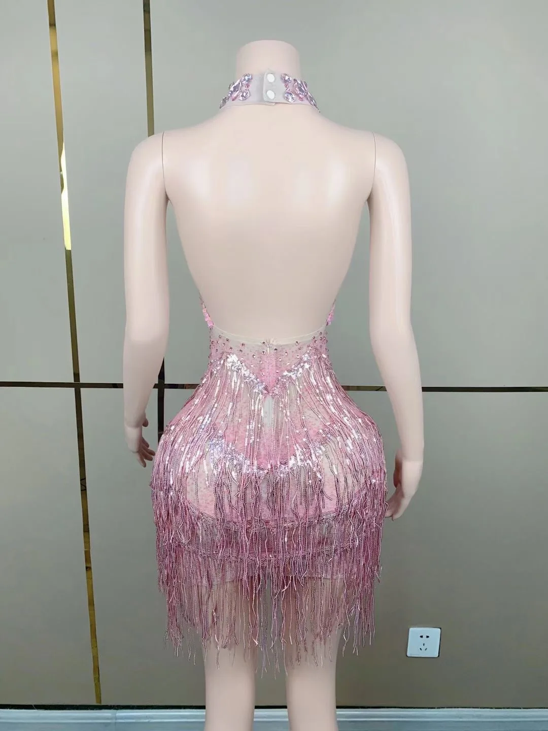 섹시한 핫티 힙 드레스, 라인스톤 프린지 백리스 나이트클럽 파티 이브닝 베스티도 데 노체 피야스 루호 웨딩 게스트 드레스 여성용