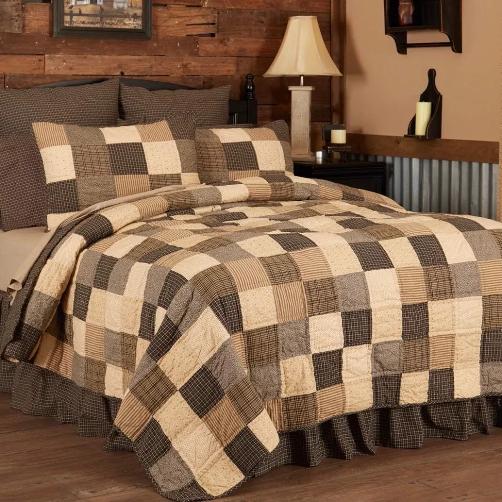 

Kettle Grove 3 Piece Queen Quilt Set Primitive Country Patchwork Design, Country Black and Creme