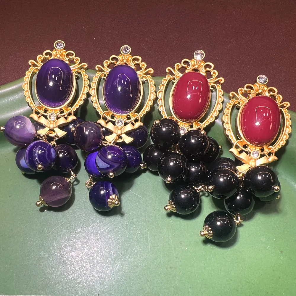 

Medieval grape European and American exaggerated niche design sense French high sense S925 exquisite high sense earrings wholesa