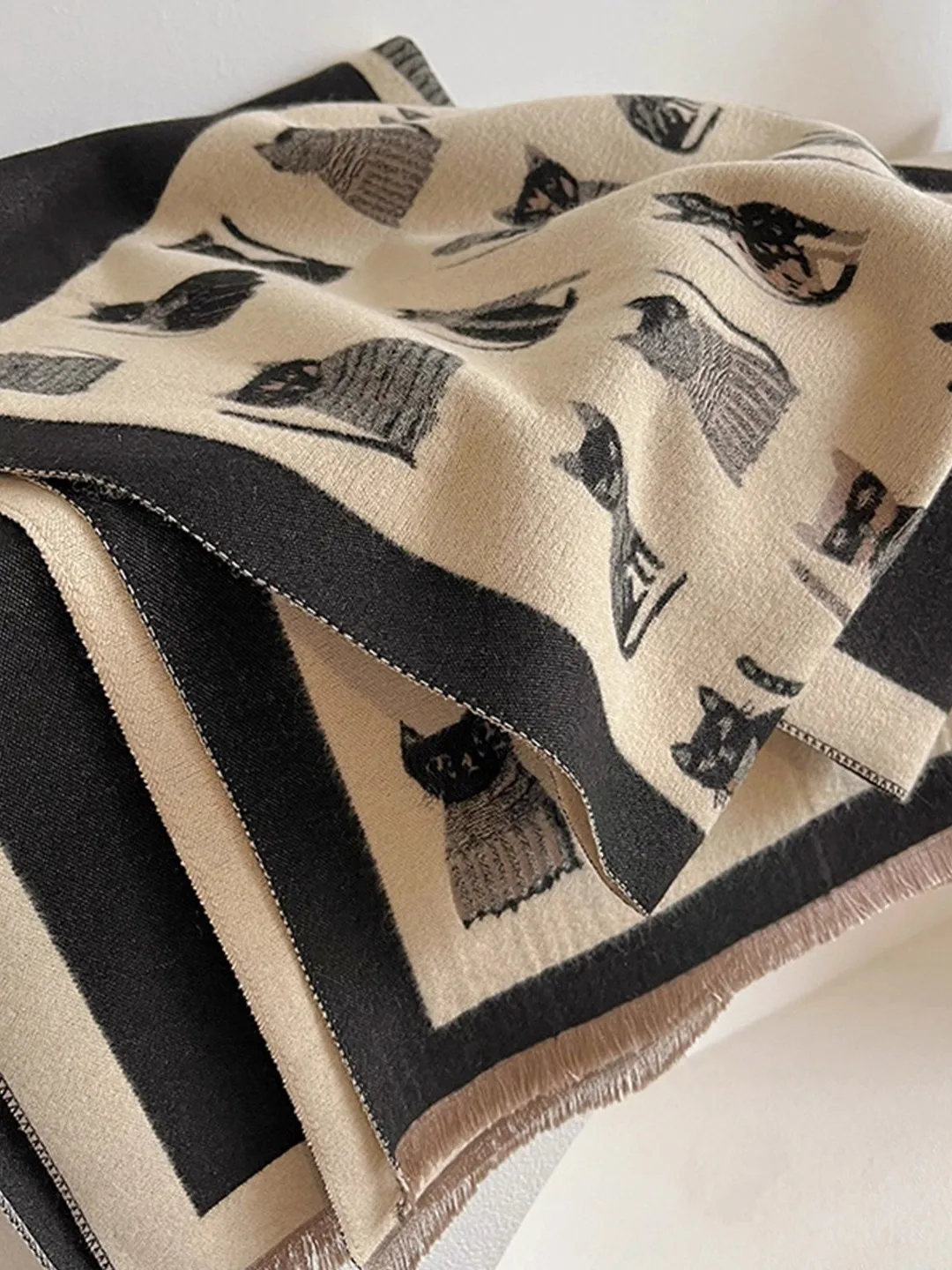 mk-tassoglas-camere-scarf-women's-autumn-winter-thi-warm-ne-warmer-outerwear-two-purpose-awl-faionable-korean-sle