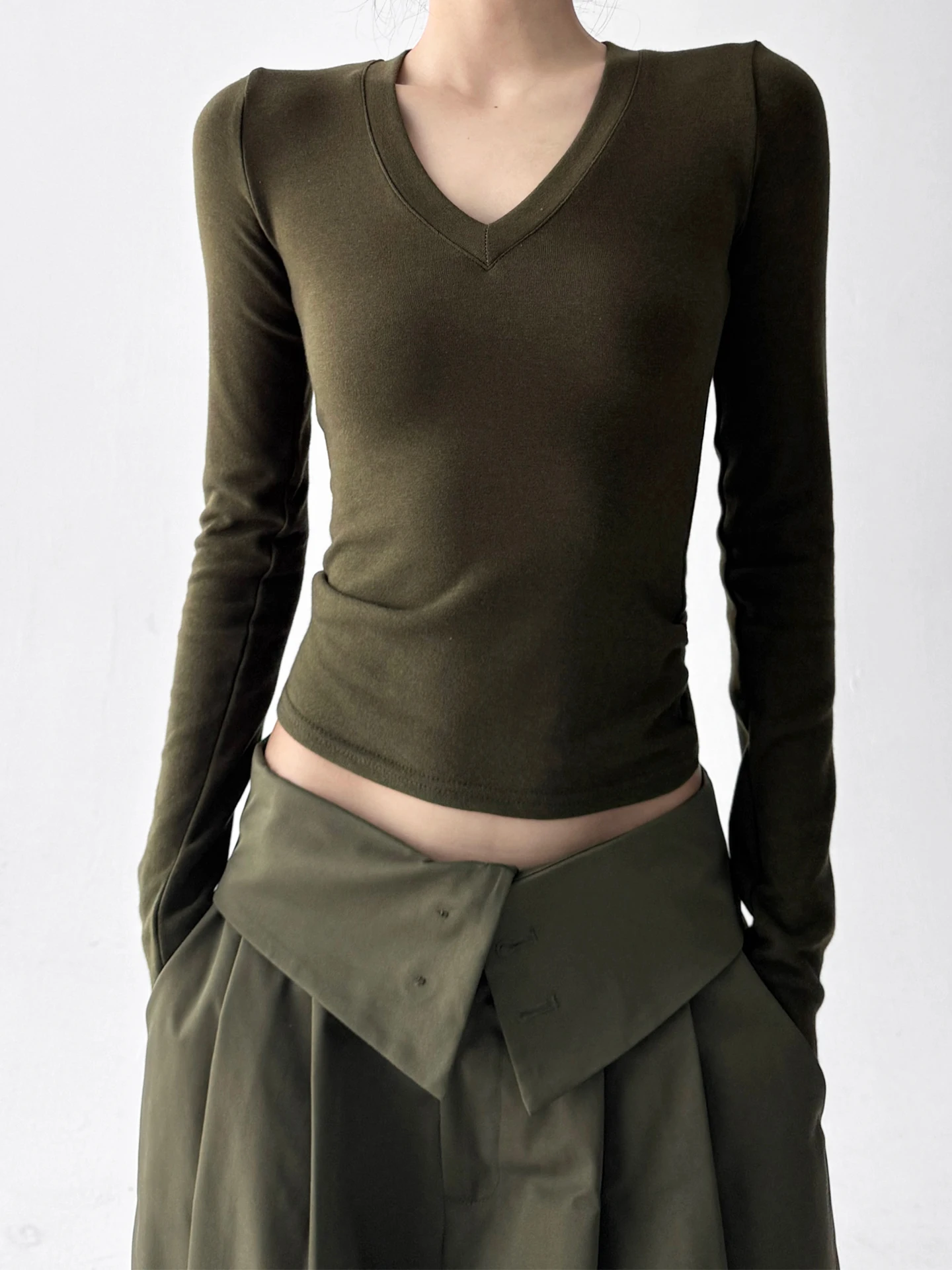 Slim Fit V-Ne Base irt Women's Autumn Winter New Sexy Body ape Long Sve T-irt Pure Desire Inner Wear Casual Top