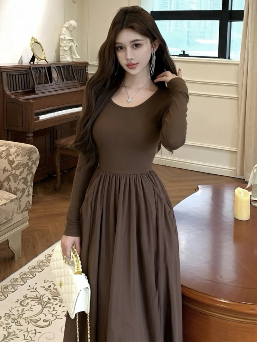 Drawstring Pocket Long Sleeve High Waist Loose A-Line Dress Commute Simple round Neck Slimming Full Skirt City Women's Dress