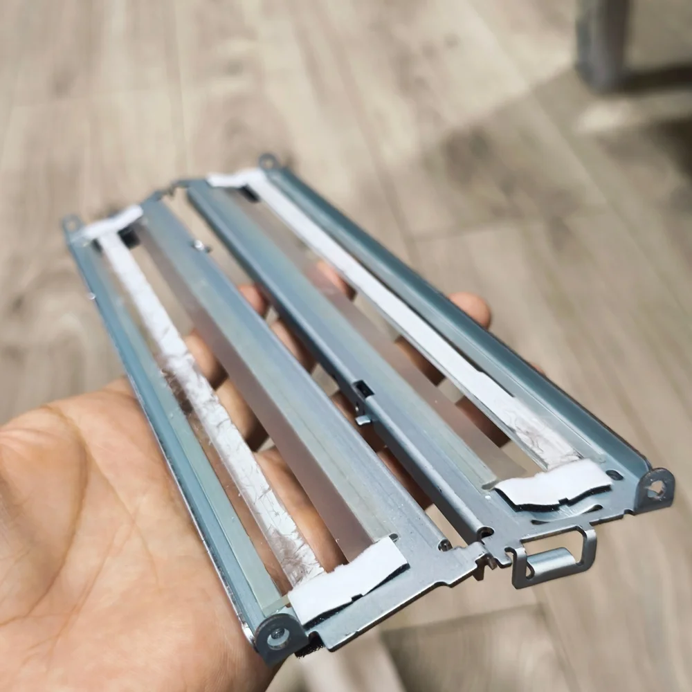 

5X Transfer Belt Cleaning Blade for HP MFP 178 179 150 118 for SAMSUNG CLP360 CLP365 CLP368 CLX3300 CLX3305 C410 C430 C460 C480