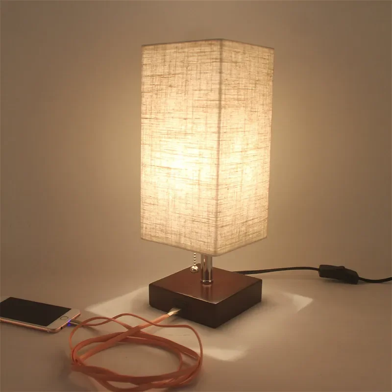 

Modern Design Bedside Table Lamps with USB Charging Port Wood Base Fabric Square Nightstand Table Light Bedroom ZM731