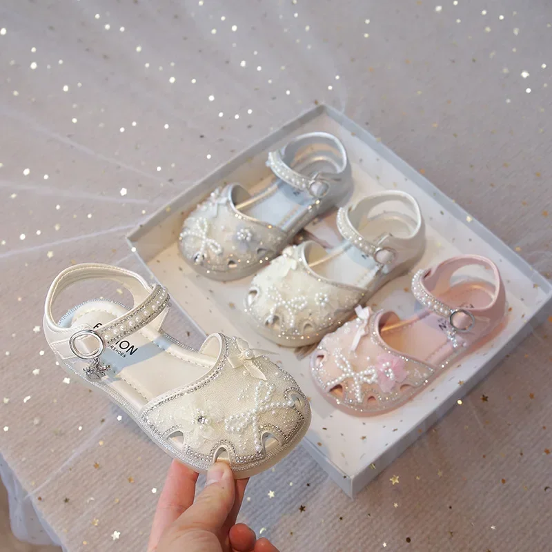 

Princess Sandals for Girls Head Covering Summer Crystal Shoes Butterfly Knot Stylish Beach Shoes Children's Footwear Toddler