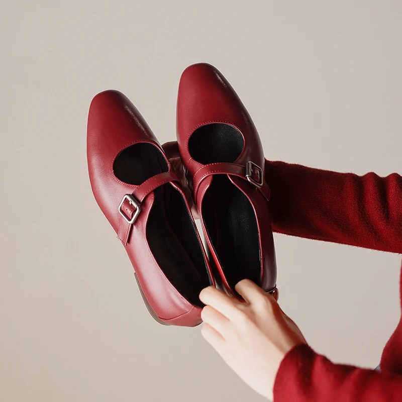 

Women's New Spring and Autumn Genuine Leather Cowhide Metal Belt Buckle Low Heel Large Retro Mary Jane Fashion Single Shoes