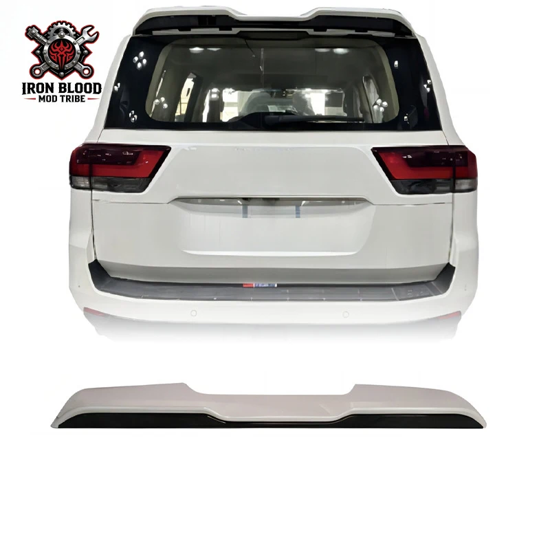 Suitable for Land Cruiser LC300, dragon scale through-light style rear spoiler, car exterior parts modification 2022