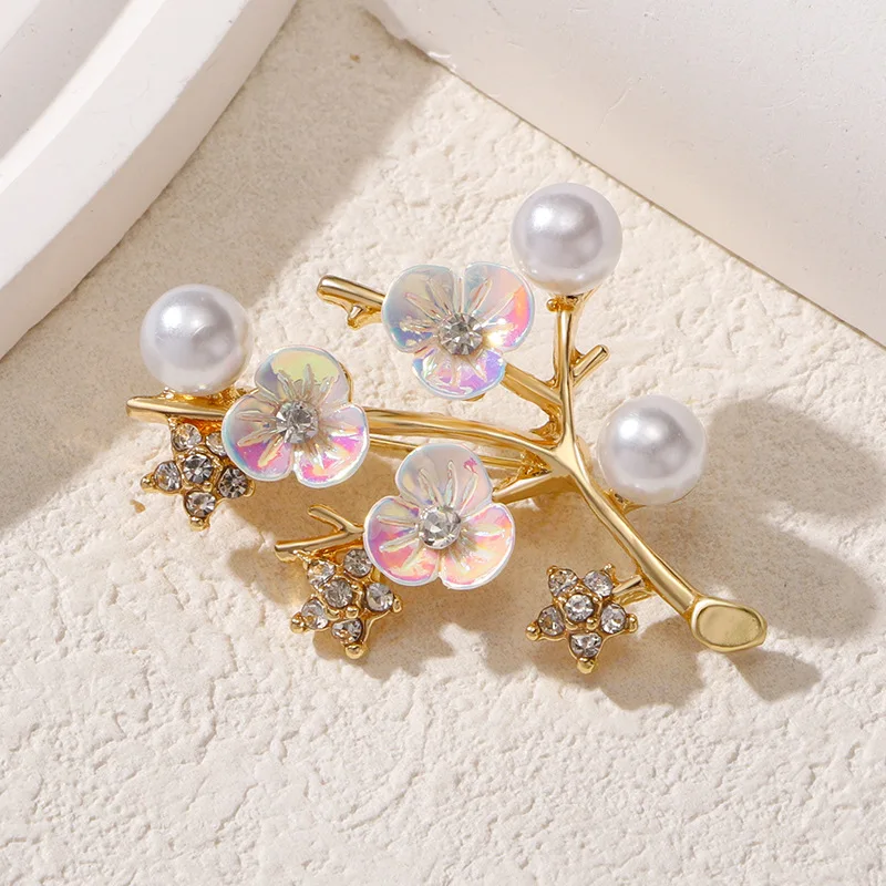 Fashion Plum Blossom Twig Brooches For Women femininity sense Chinese style pearl Flower Lapel Pins corsage clothing accessories