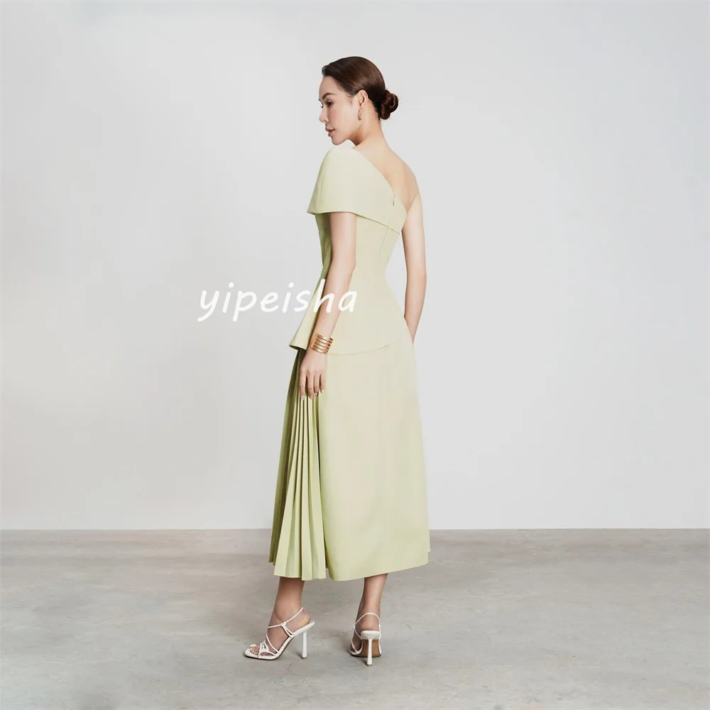 Aangepaste formele jersey plooi A-lijn one-shoulder midi-jurken homecoming-jurken casual eenvoudig retro mode elegant voortreffelijk