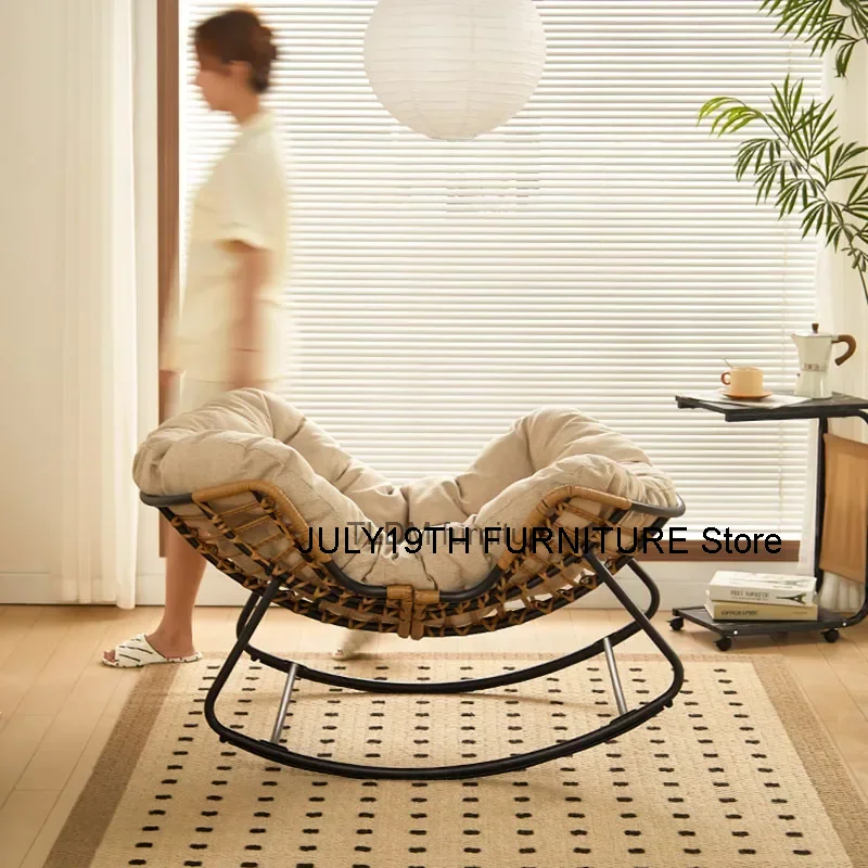 

Modern rocking chair in bedroom, living room, family relaxation lounge chair, portable design, Sillones foldable furniture