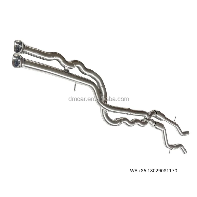 

Suitable for M3 M4 F80 F82 F83 S55 3.0T 2014-2019 Middle Pipe Exhaust Pipe Bulge
