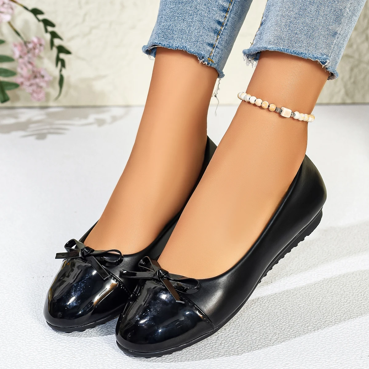 Women's Flat Shoes Comfort Non-slip Ladies Loafers Leather Flats Elegant Bowknot Women's Single Shoes