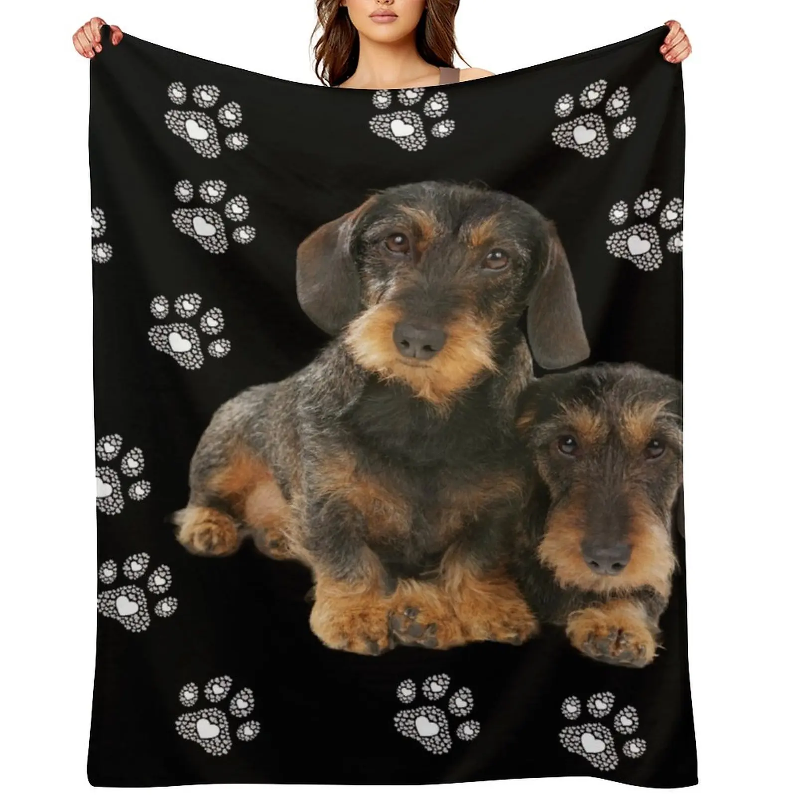 Dachshund wire-haired, paws, paws, dachshund, wire-haired dachshund looks funny Throw Blanket Decorative Beds Furry Blankets
