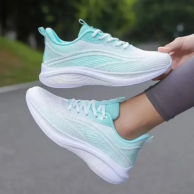 Casual Women's Shoes Thick Bottom Spring Summer New Couple Knitted Sports Shoes Running Shoes Low Top Trendy Women's Shoes