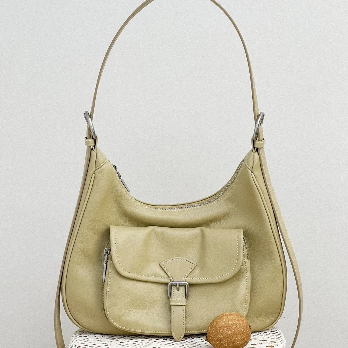 

Новинка 2025 года, женская сумка через плечо премиум-класса из масляного воска из воловьей кожи в стиле ретро, универсальная сумка через плечо, подмышки