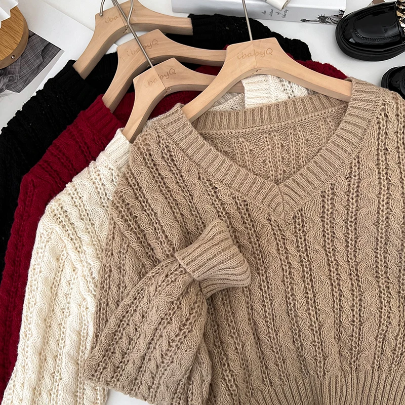 

Autumn Striped Sweater Women Knitwears Solid Loose V Neck Knit Pullover Warm Long Sleeves Tops Khaki Knitted Jumpers Women