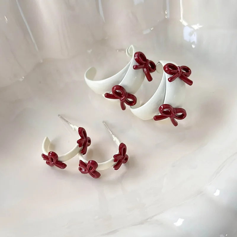 Retro Color Contrast Red Bow Earrings Korean C Shape Elegant Sweet Style Comfortable Wear For Daily Fashion Matching Ear Decor
