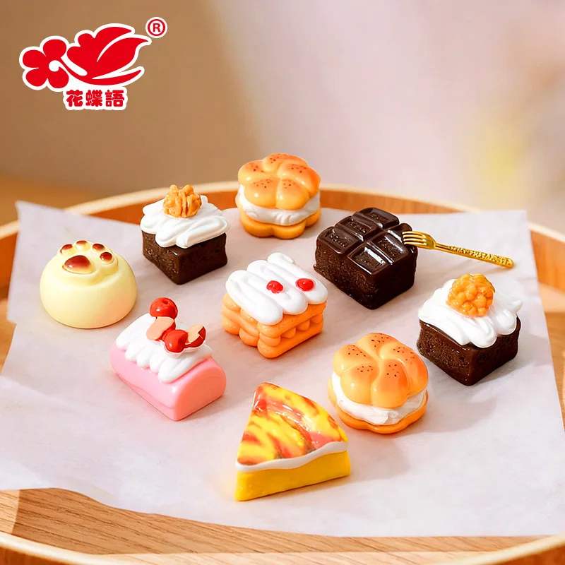 

Realistic Miniature Cake Resin Charms, Mini Food Props for DIY Dollhouse Decor Desktop Ornaments Crafts Collection Gift
