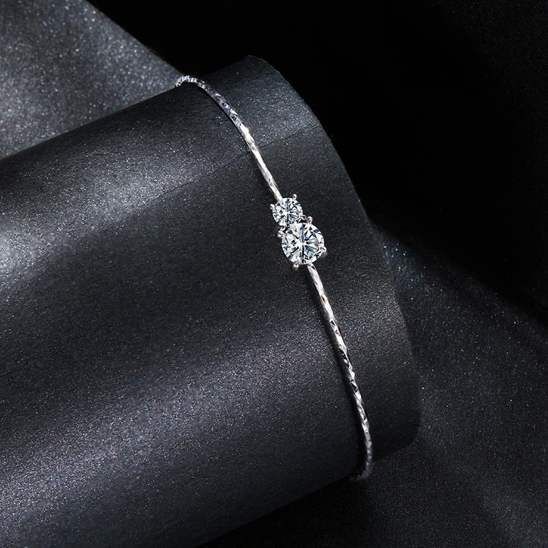 

Bamoer U Moissanite Bracelet 925 Sterling Silver Unique 1MM Width Design Certified Bracelet Women Fine Jewelry VVS1