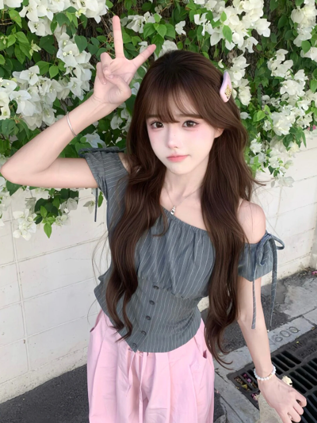 

Retro Unique Beautiful One Shoulder Waist Cinching Slim Short Sleeve T-Shirt Fashionable Elegant Small Top Summer Women's Clo...