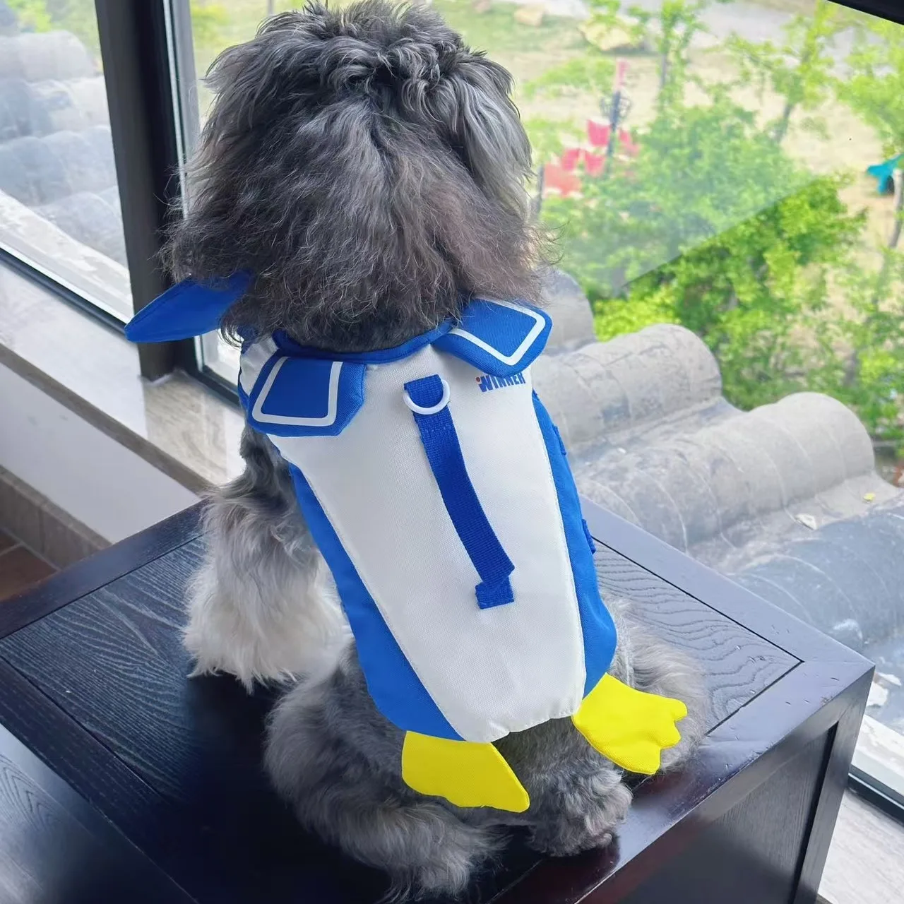 

Cute Little Penguin Shape Pet Life Jacket Small Dog Swimming Special Big Buoyancy Swimsuit Pet Swimwear