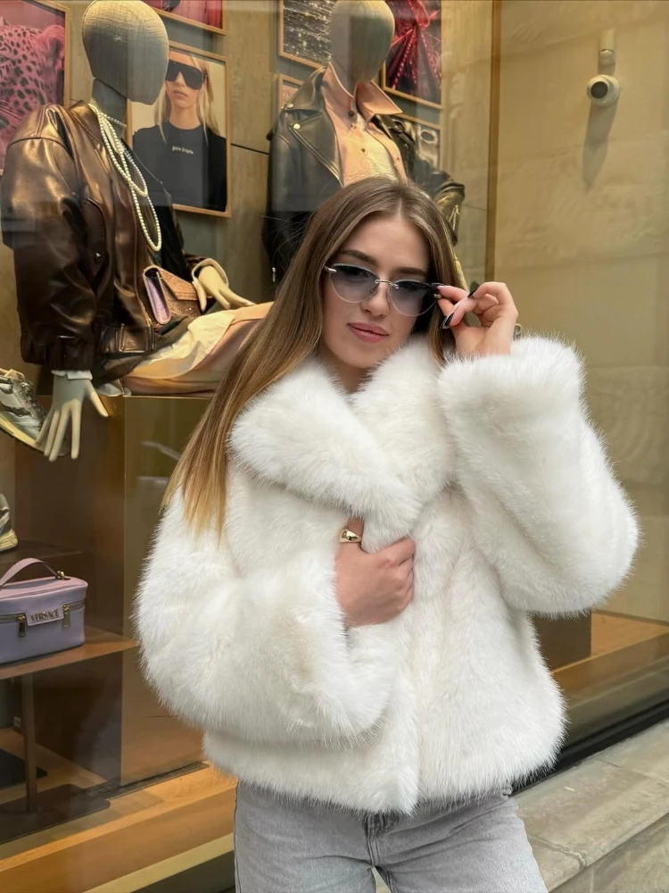 Tsiisd أناقة موضة الفراء ريشة ملابس خارجية قصيرة للنساء الدافئة التلبيب الشتاء عالية الخصر فضفاضة الصلبة معطف طويل الأكمام الإناث