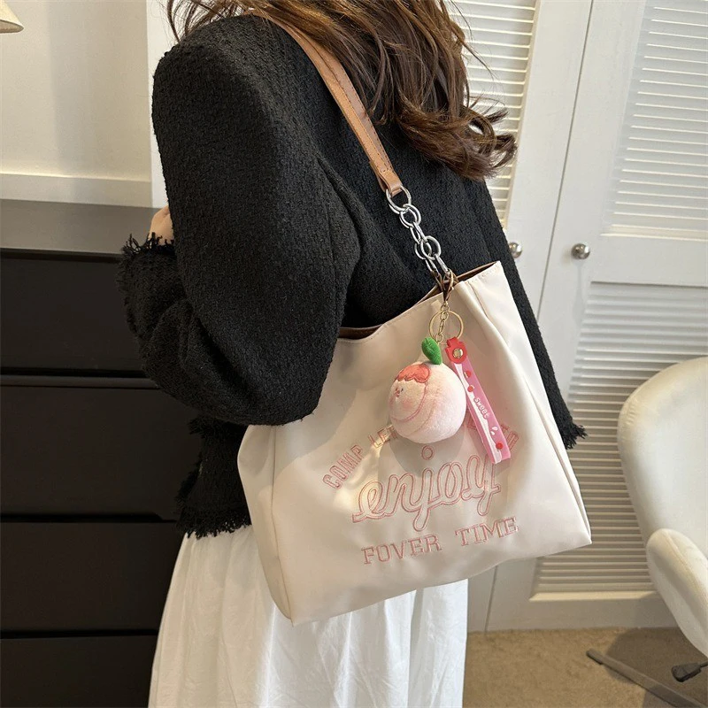 Large Capacity Bag Women S New Shoulder Bag Fashionable Handheld Tote Bag