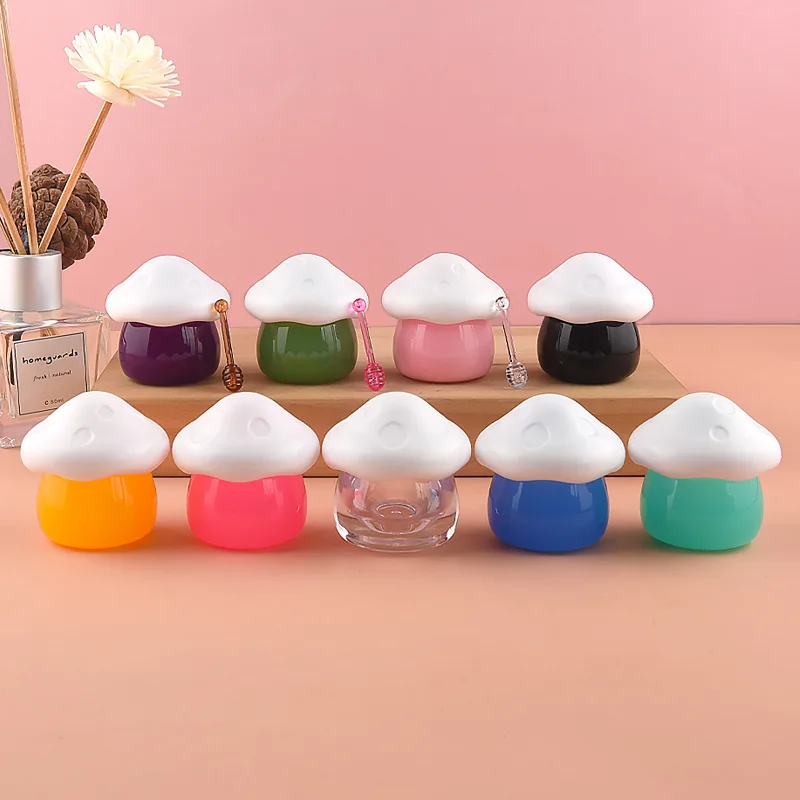 

60pcs Empty Plastic Jar Mushroom Shaped Cream Jar 10g Face Cream Lip Balm Lotion Storage Container for Travel Accessories