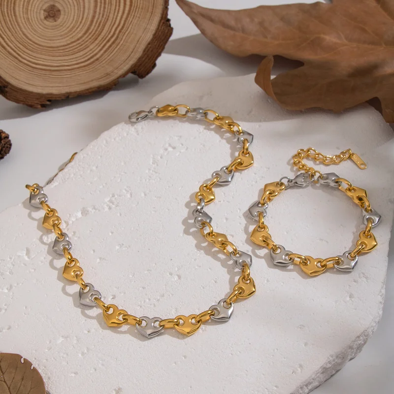 أزياء القلب خنزير الأنف مشبك الفولاذ المقاوم للصدأ قلادة سوار فراغ تصفيح الراقية سلسلة الاحتفاظ بالألوان للنساء