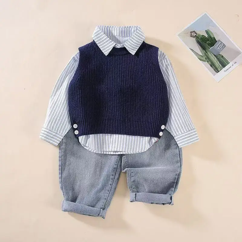 

Boys' Spring and Autumn Set Children's Sweater+Vest+Jeans Three piece Set 2025 New Style 1-5 Year Old Boys' Baby 3 Pcs